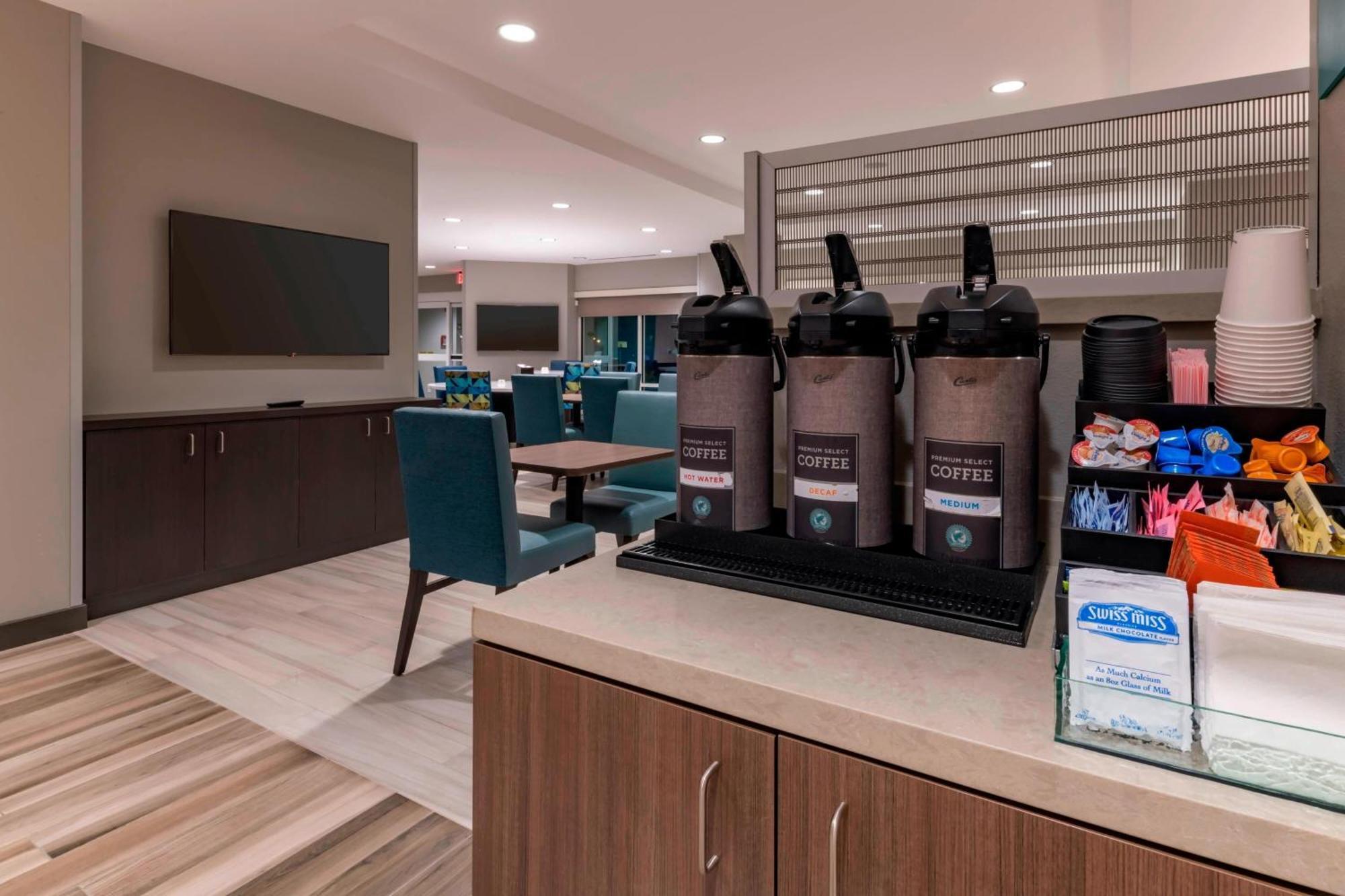 Towneplace Suites By Marriott Левънуърт Екстериор снимка
