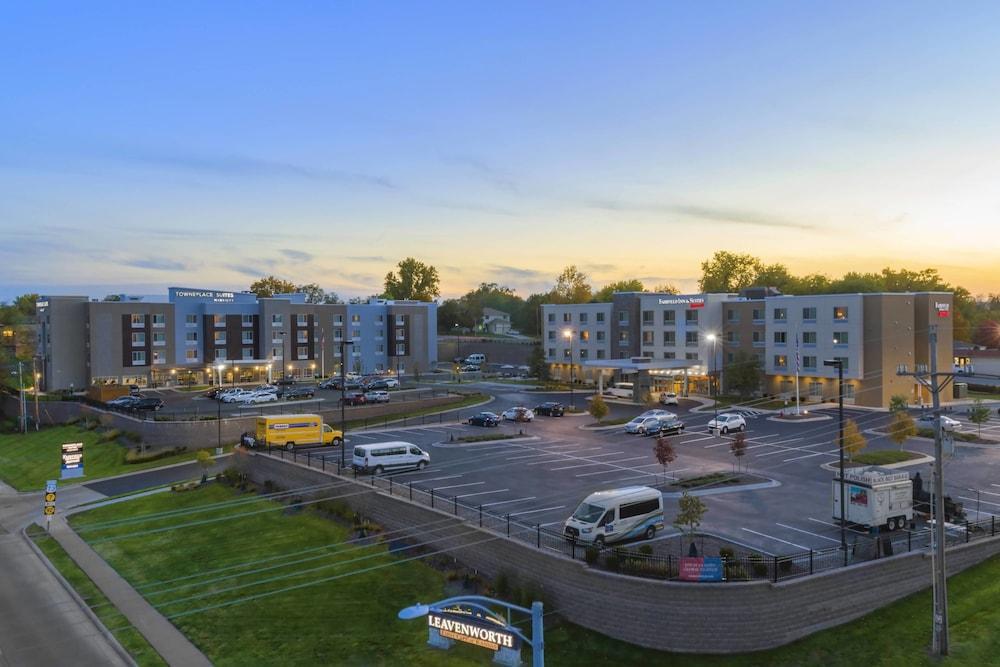 Towneplace Suites By Marriott Левънуърт Екстериор снимка