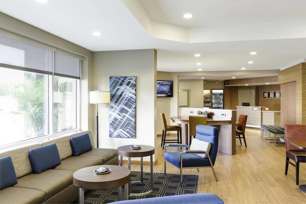 Towneplace Suites By Marriott Левънуърт Екстериор снимка